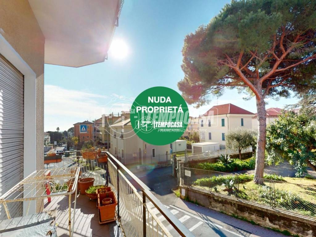 appartamento in vendita a Loano