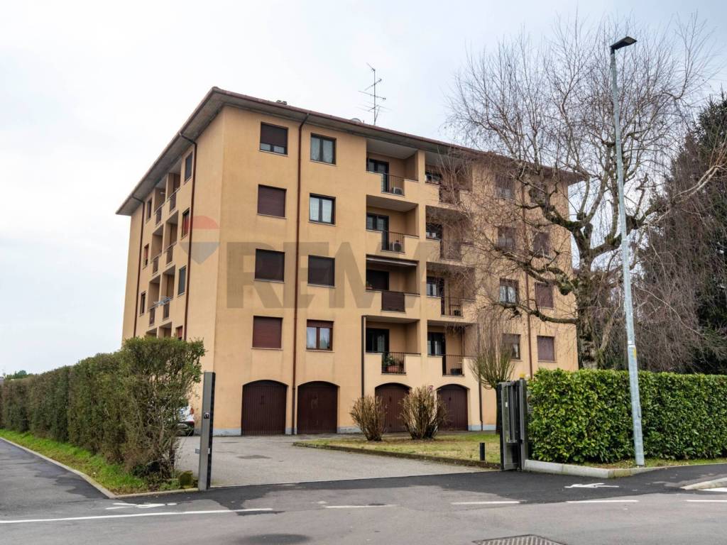 appartamento in vendita a Castano Primo