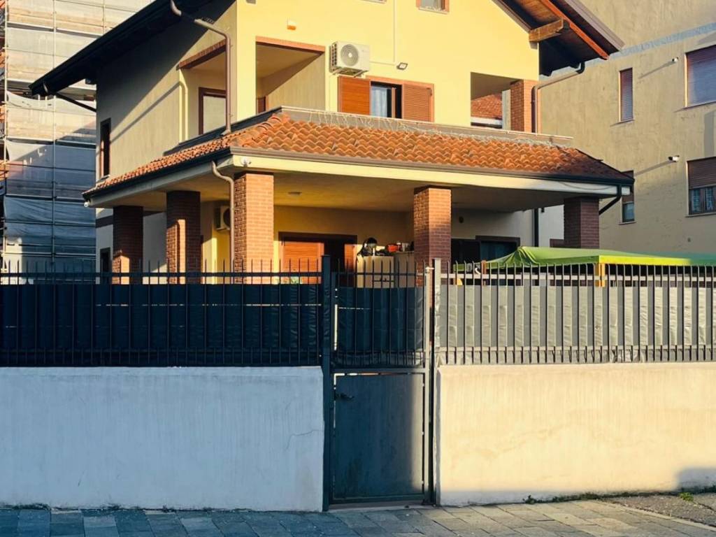 immagine annuncio 1 di 5