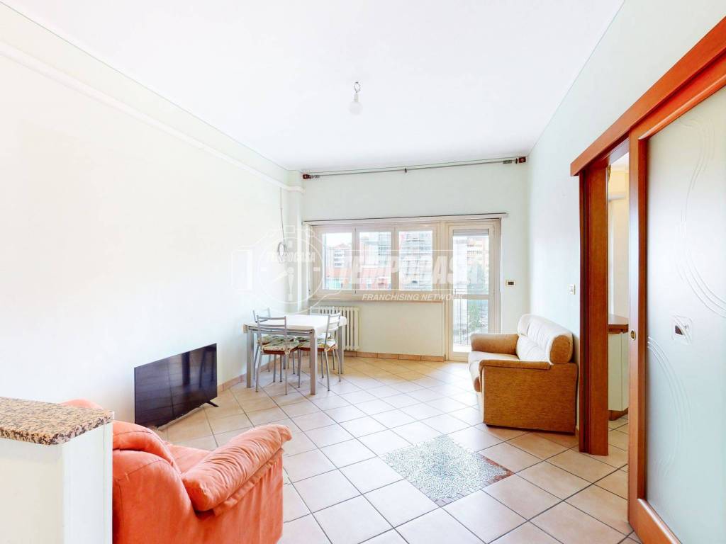 appartamento in vendita a Torino in zona Mirafiori Nord