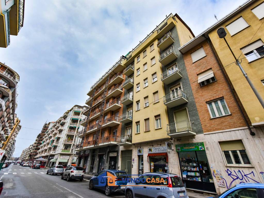appartamento in vendita a Torino in zona Santa Rita