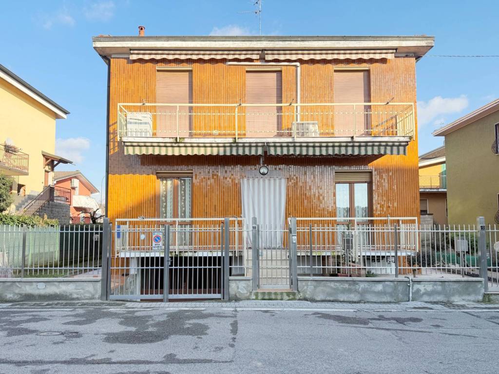 appartamento in vendita a Cologno Monzese