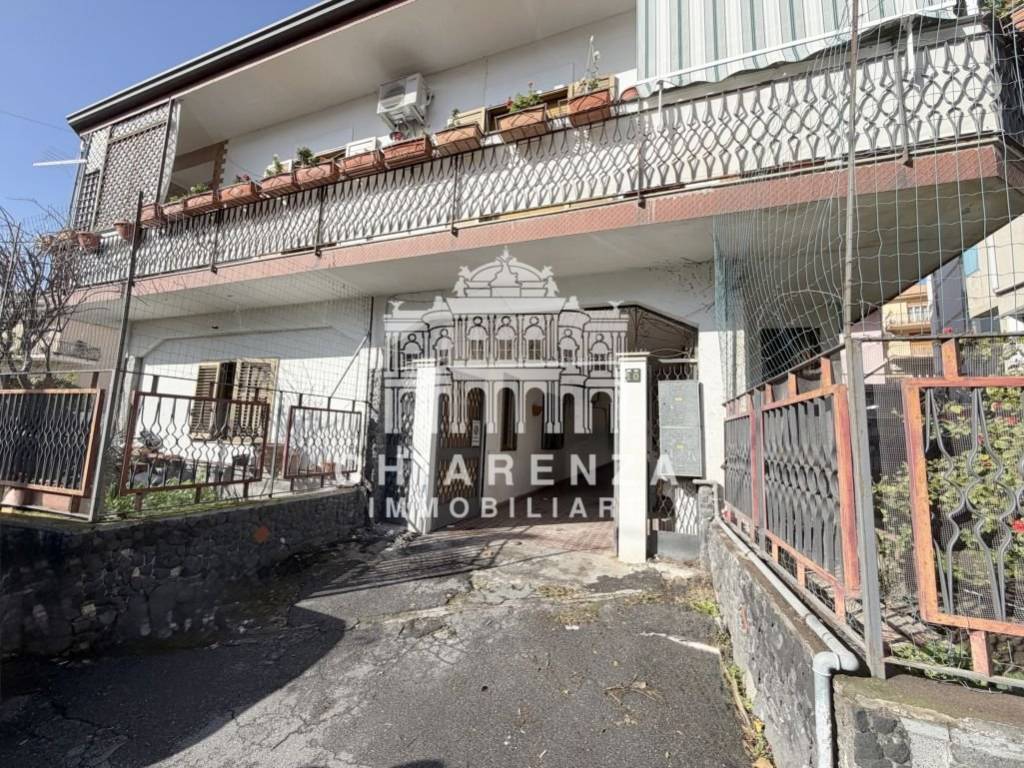 appartamento in vendita a Gravina di Catania