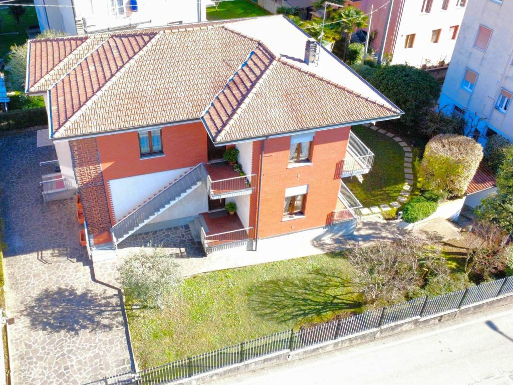 immagine annuncio 2 di 4