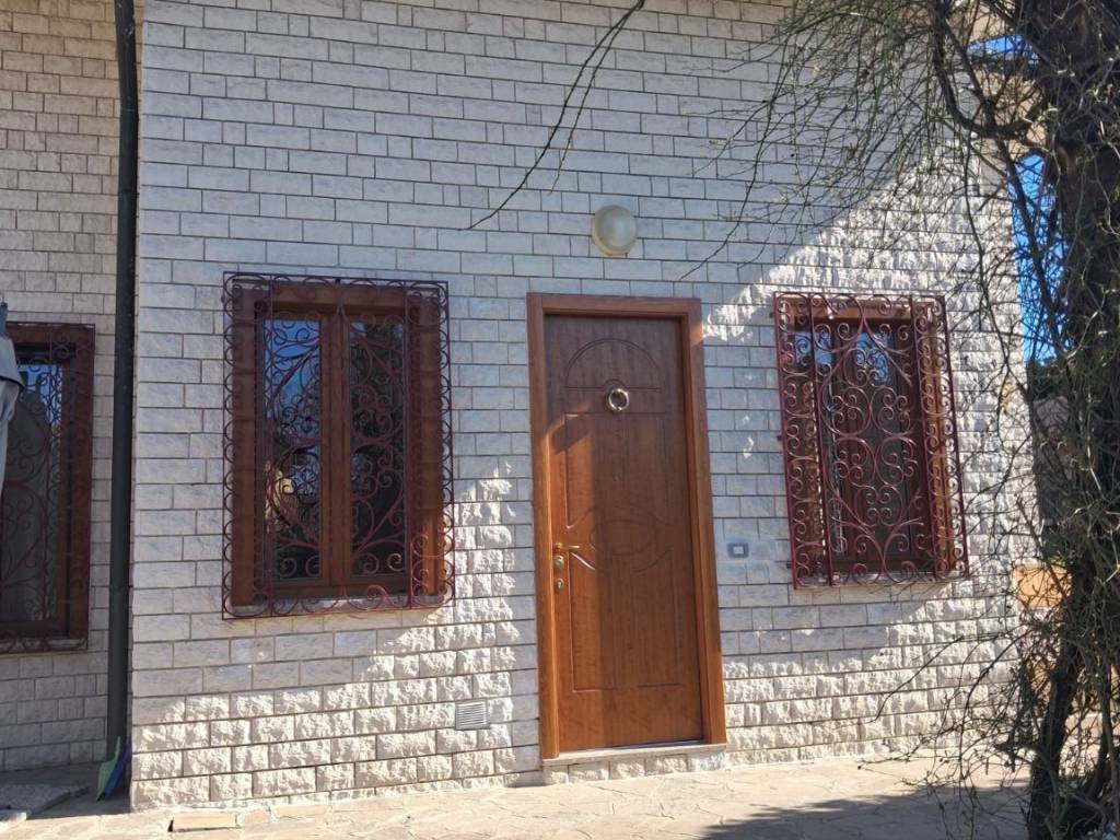 appartamento in affitto a Cernusco sul Naviglio in zona Ronco