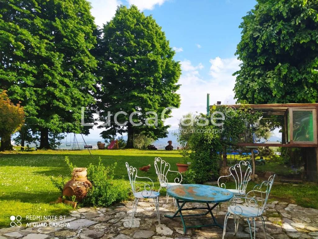 casa indipendente in vendita a Capannori in zona San Gennaro