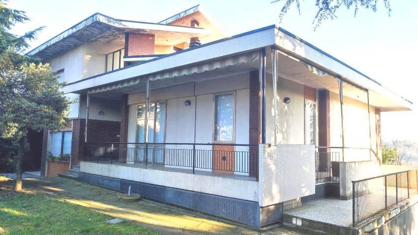 casa indipendente in vendita a Canneto Pavese