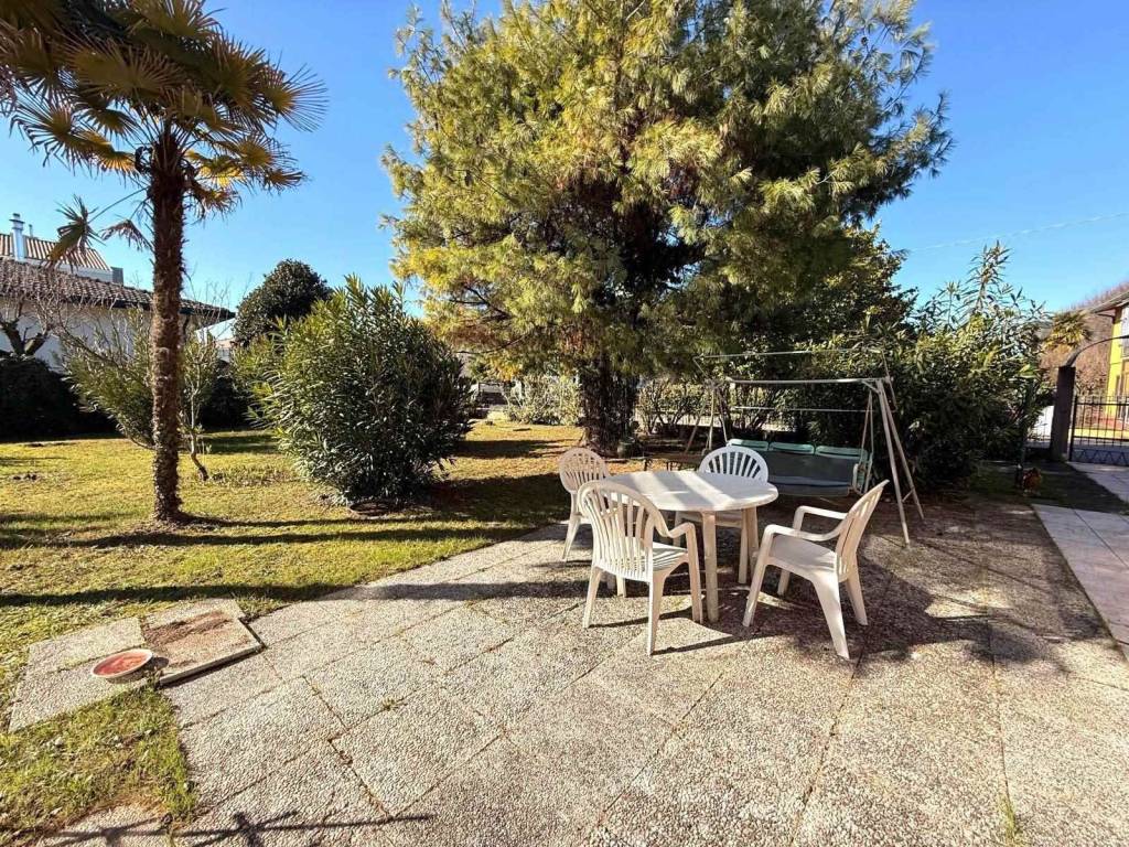 casa indipendente in vendita a Martellago in zona Olmo