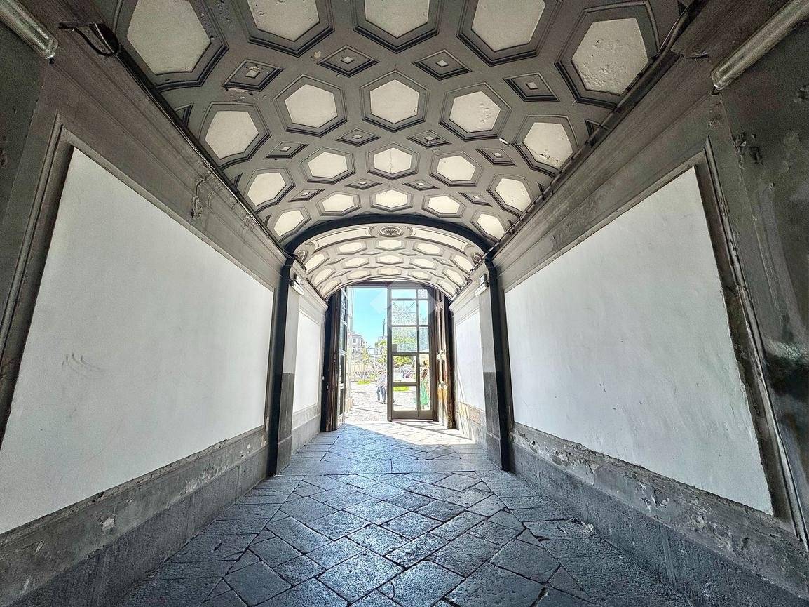 Quadrilocale piazza Giuseppe Garibaldi 39, Garibaldi - Ferrovia, Napoli - Photo 8