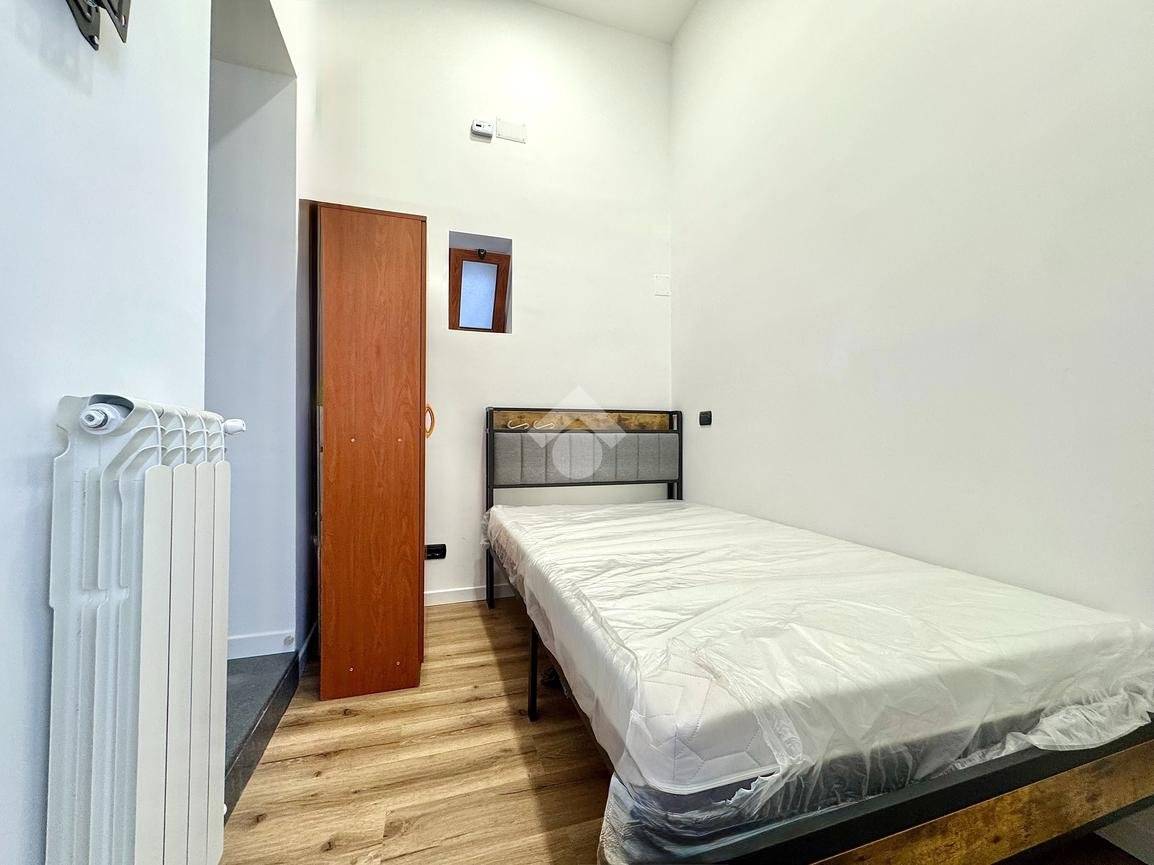 Quadrilocale piazza Giuseppe Garibaldi 39, Garibaldi - Ferrovia, Napoli - Photo 24