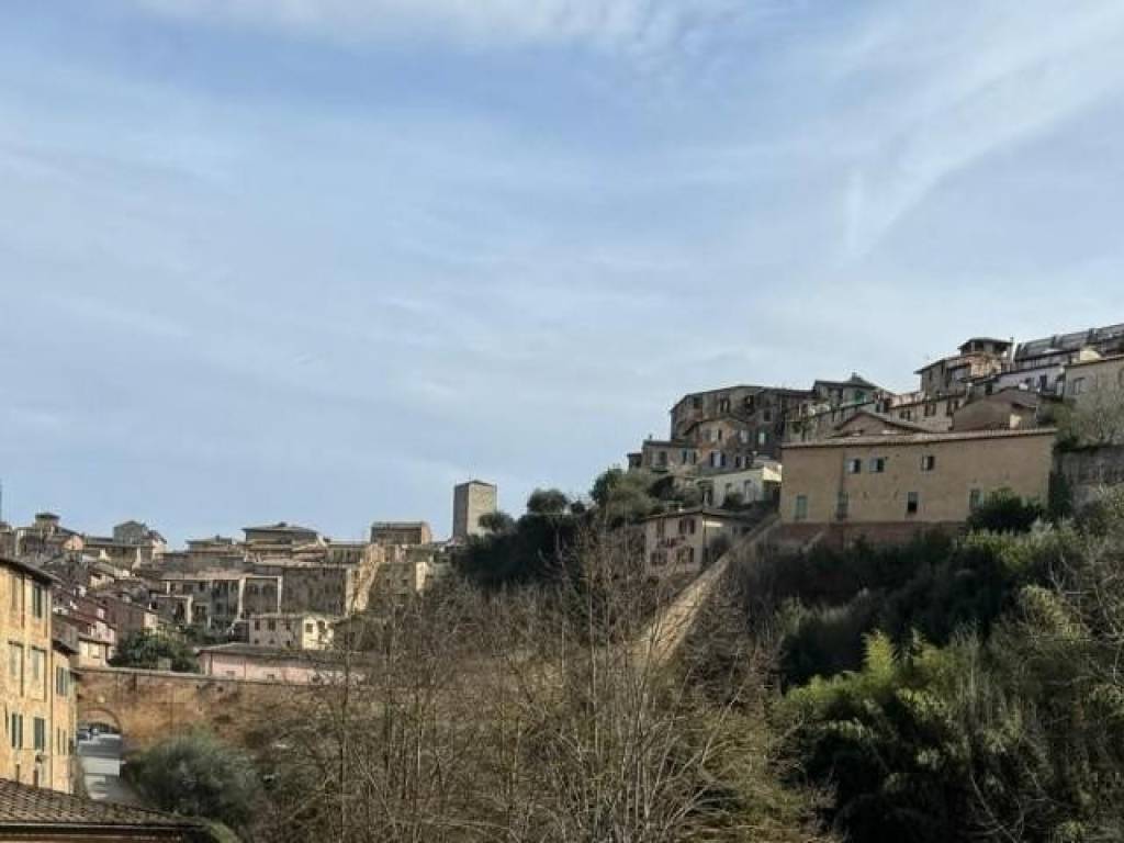 appartamento in vendita a Siena in zona Centro Città