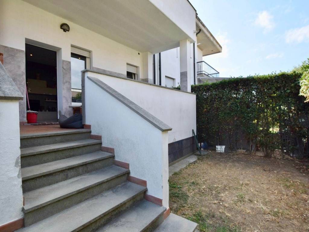 appartamento in vendita a Campiglia Marittima in zona Venturina