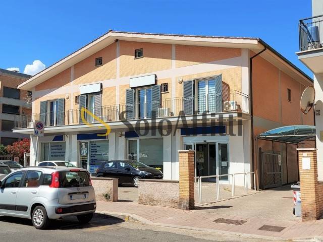 appartamento in affitto a Fiumicino in zona Isola Sacra