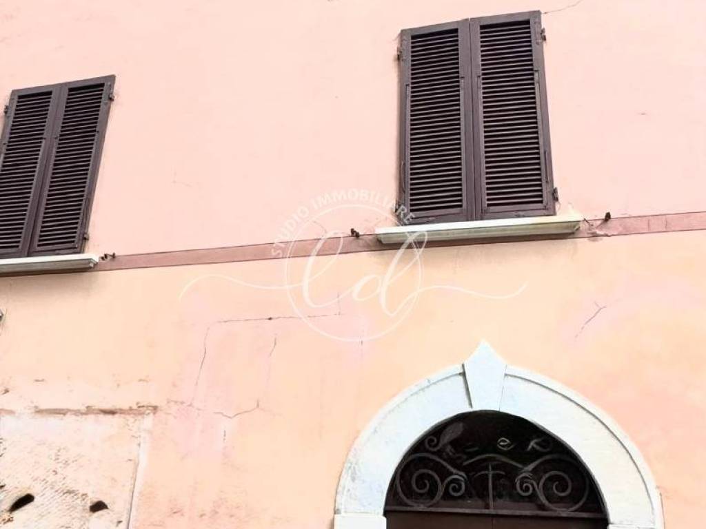 casa indipendente in vendita a Seravezza