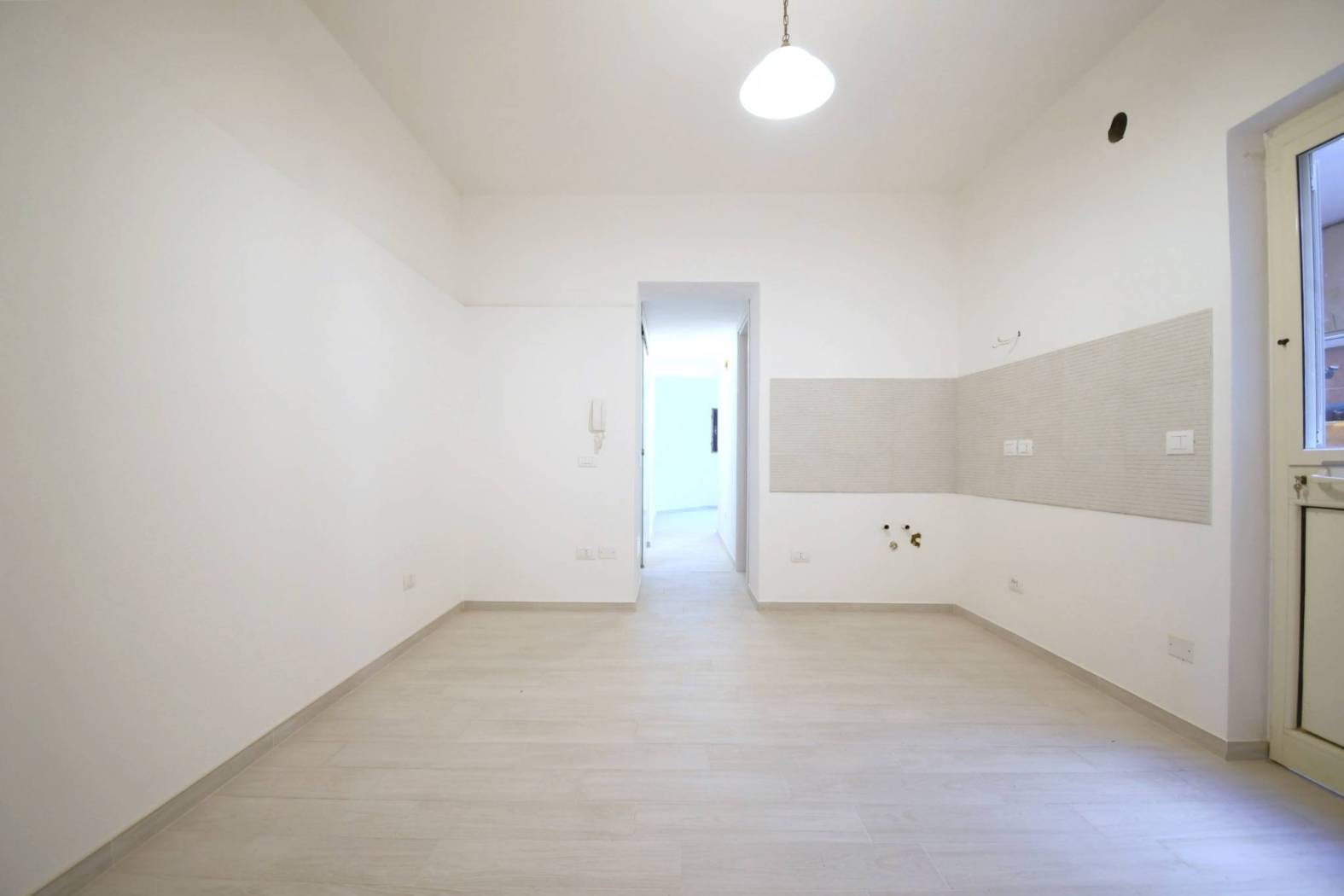 Trilocale via Gioacchino Rossini 28A, San Benedetto, Cagliari