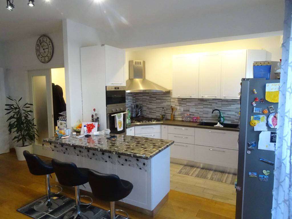 appartamento in vendita a Montale in zona Stazione