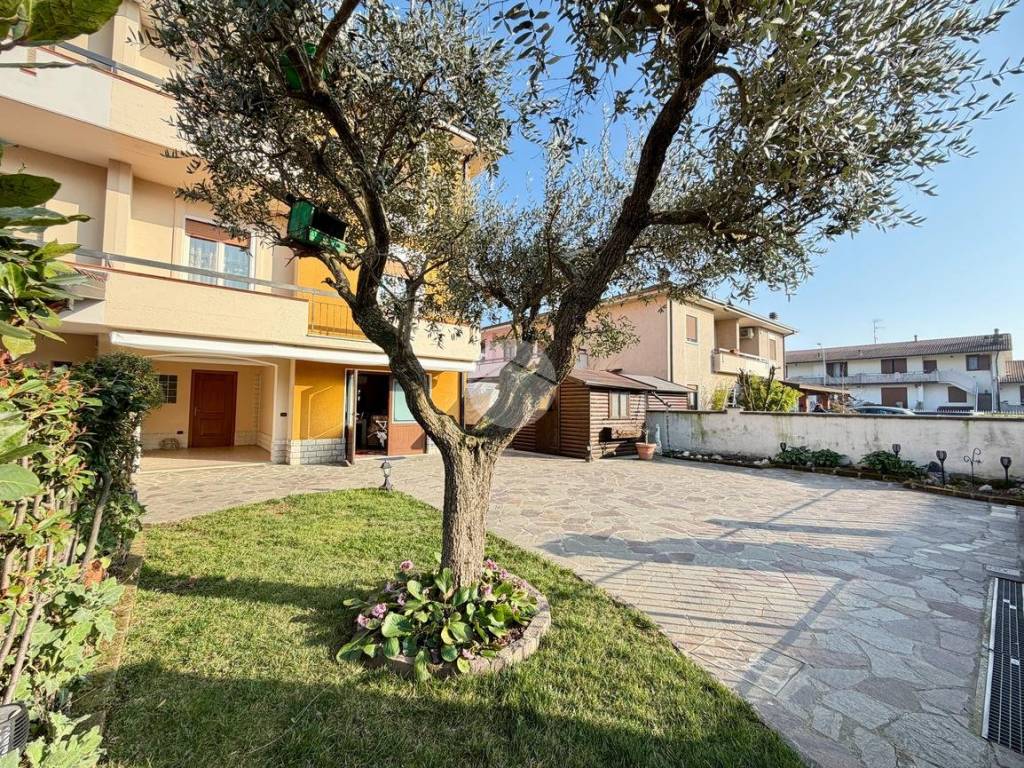 immagine annuncio 2 di 5