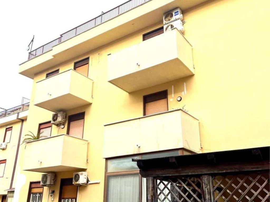 appartamento in vendita a Palermo in zona Partanna