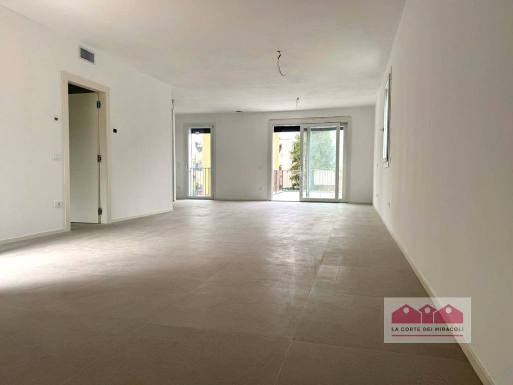 casa indipendente in vendita a Vicenza in zona Centro Storico