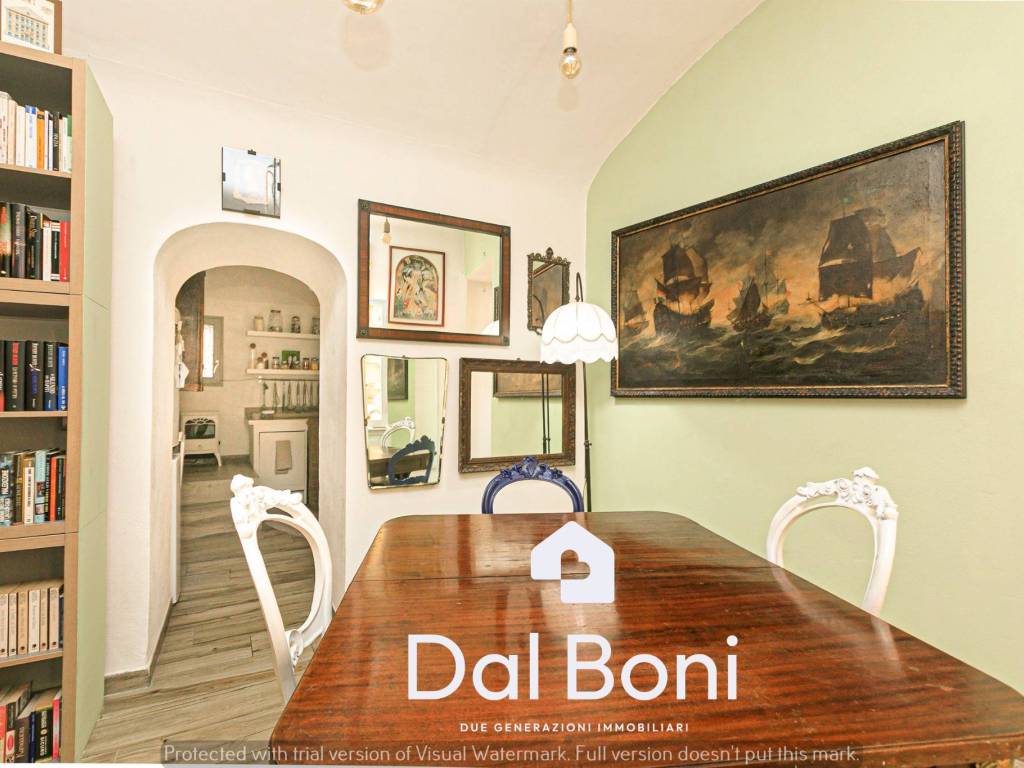 appartamento in vendita a Genova in zona Lagaccio / Granarolo