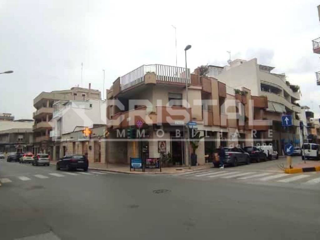 immagine annuncio 1 di 4