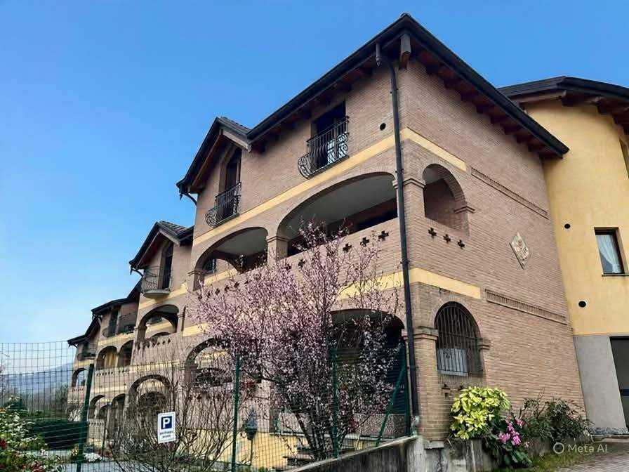 appartamento in vendita a Cuasso al Monte