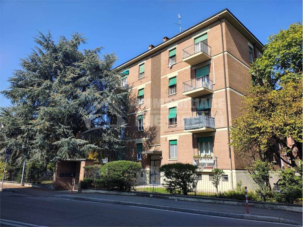 appartamento in vendita a Reggio nell'Emilia in zona Città Storica