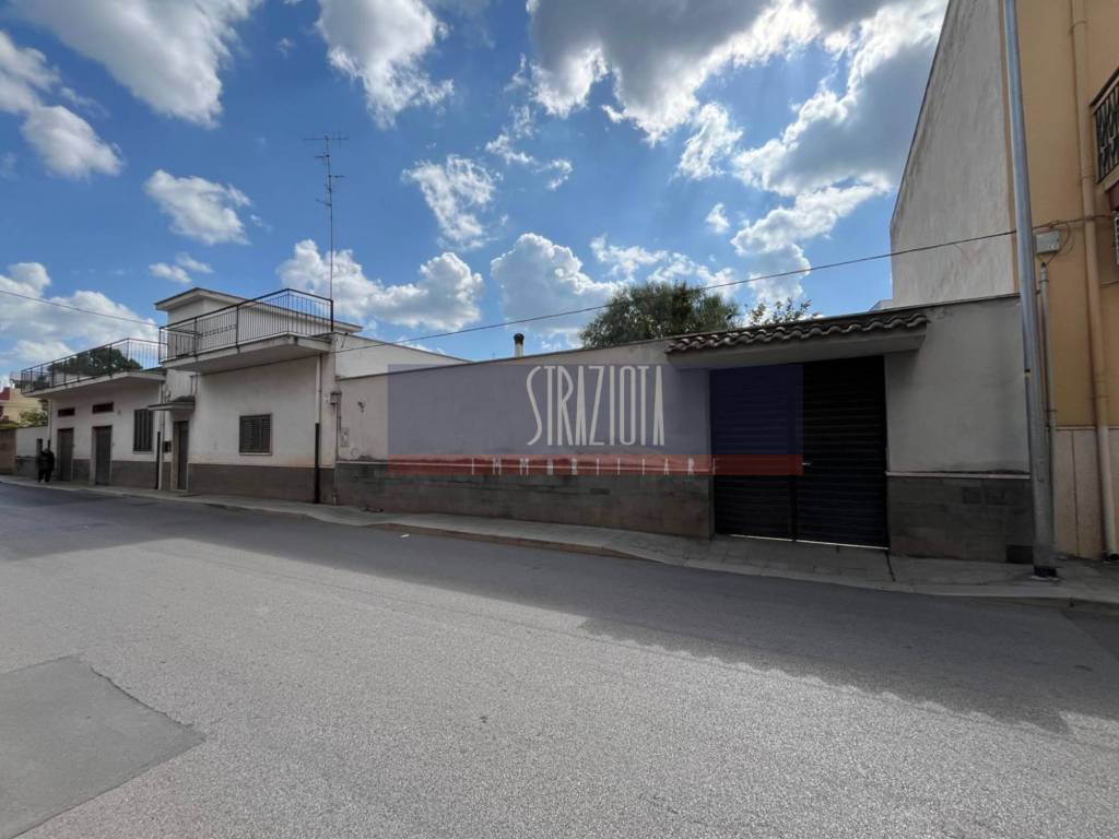 immagine annuncio 1 di 4