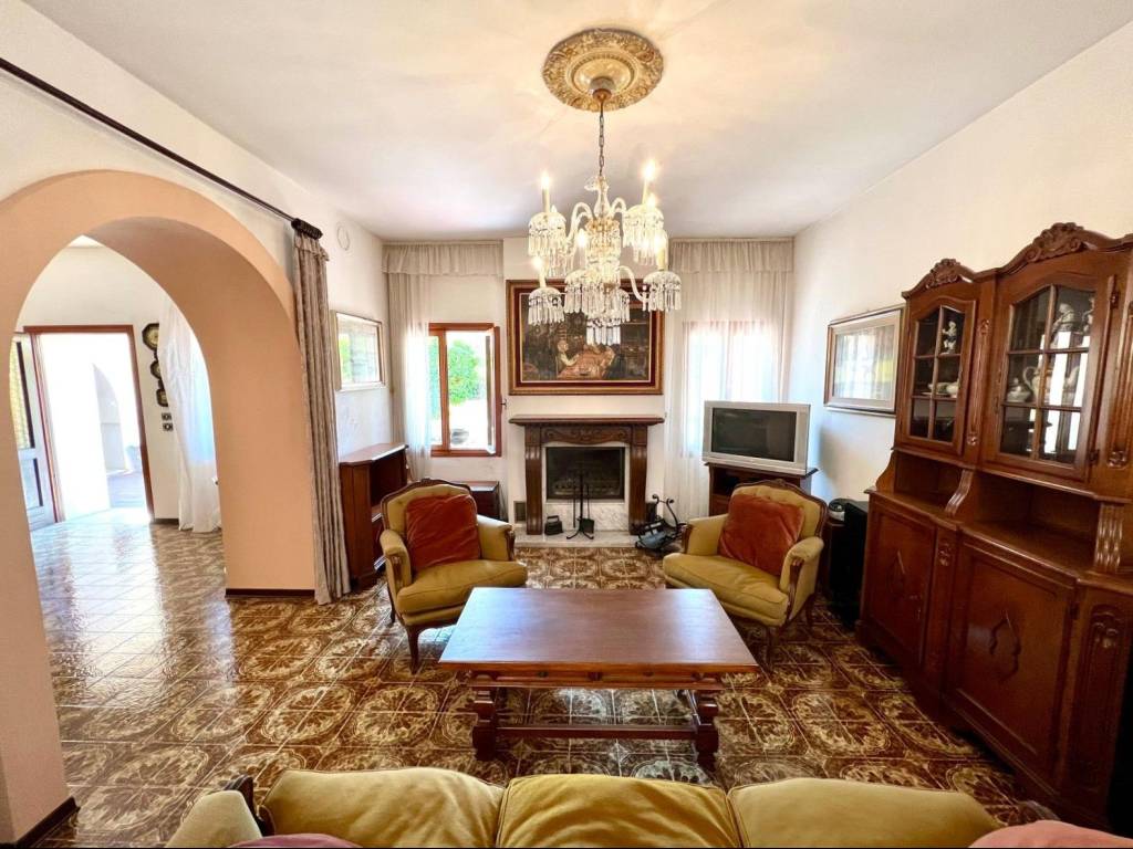 immagine annuncio 2 di 4