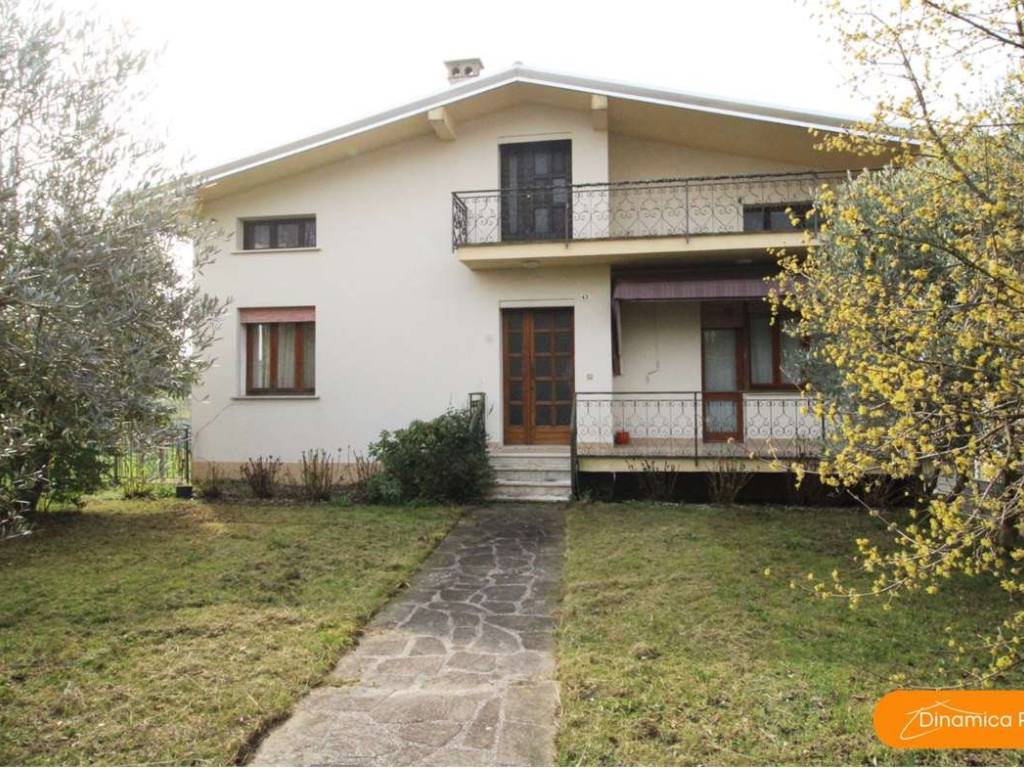 casa indipendente in vendita a Farra di Soligo in zona Soligo