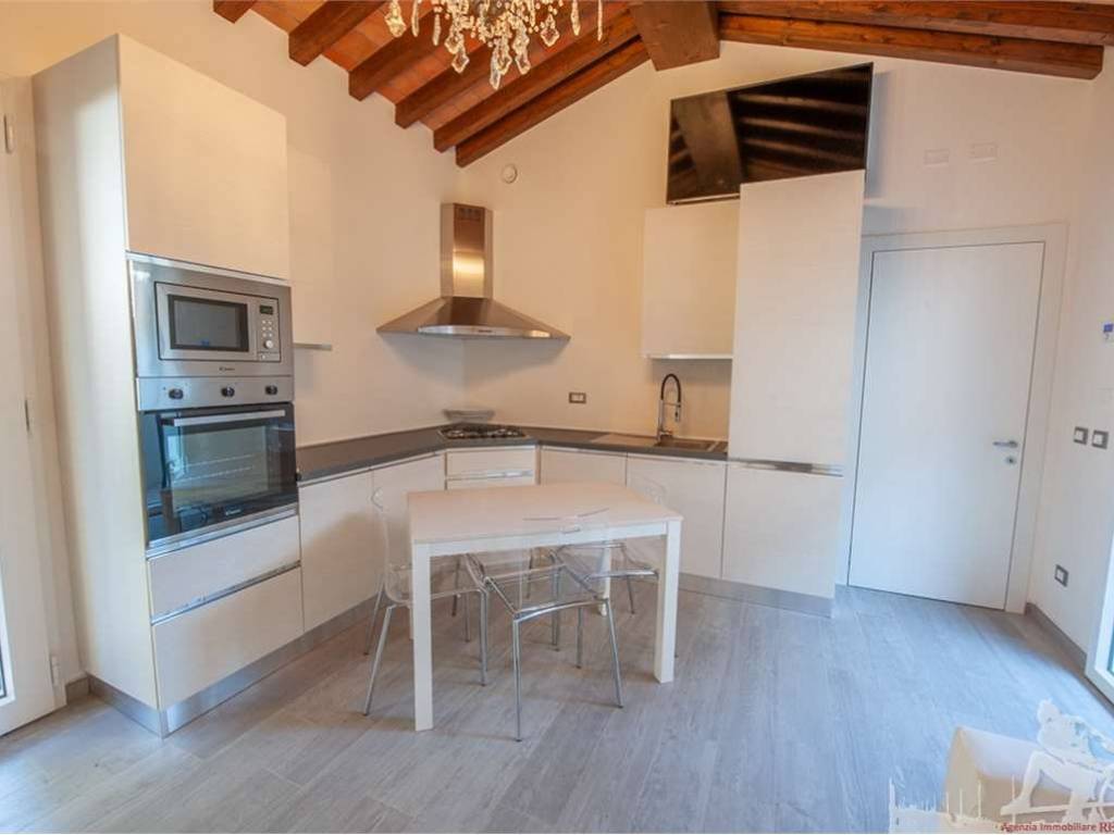 casa indipendente in affitto a Forte dei Marmi in zona Vittoria Apuana