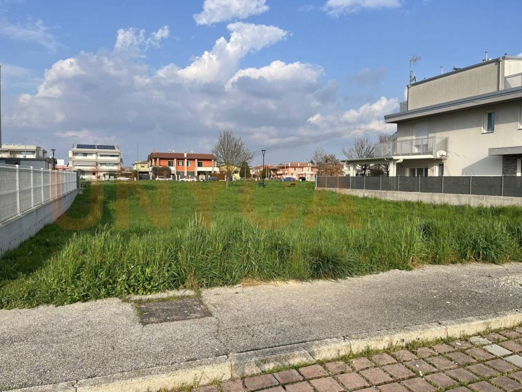 immagine annuncio 2 di 4