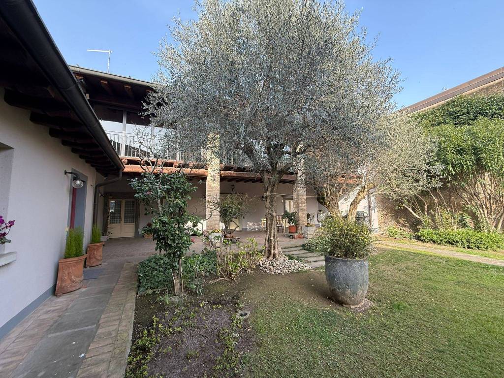 immagine annuncio 1 di 5