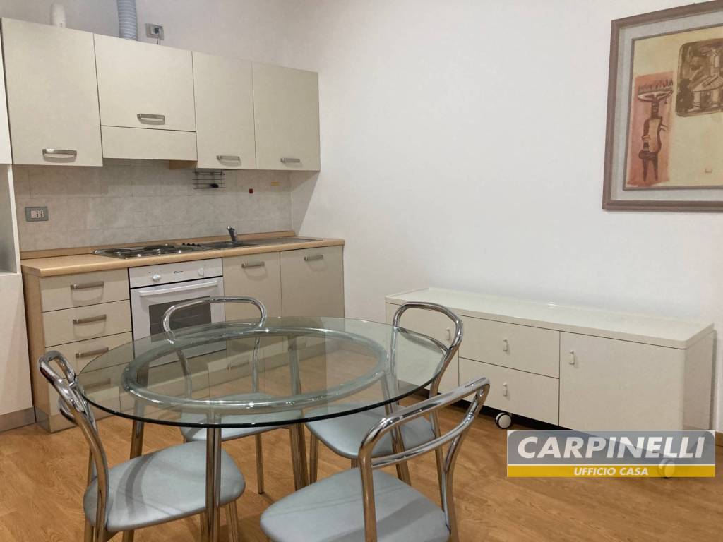 immagine annuncio 1 di 4