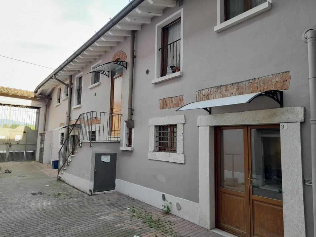 immagine annuncio 1 di 4