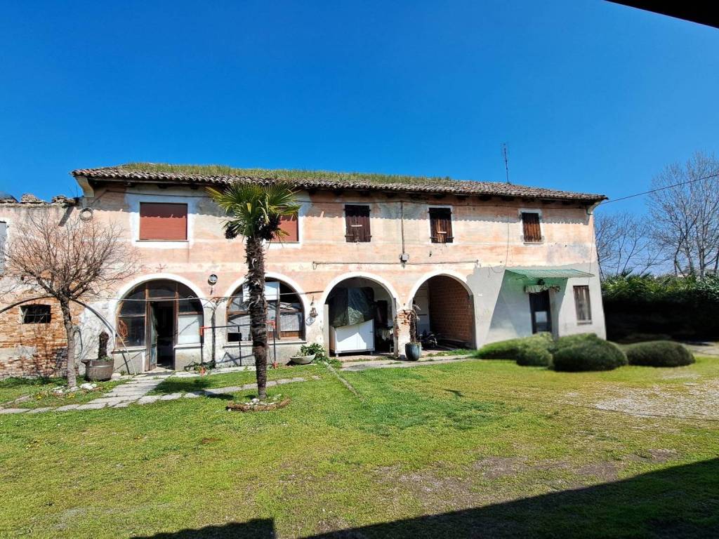 immagine annuncio 1 di 4