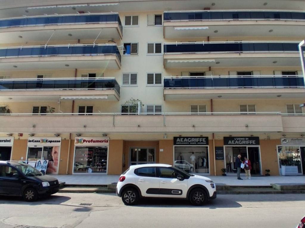 immagine annuncio 1 di 3