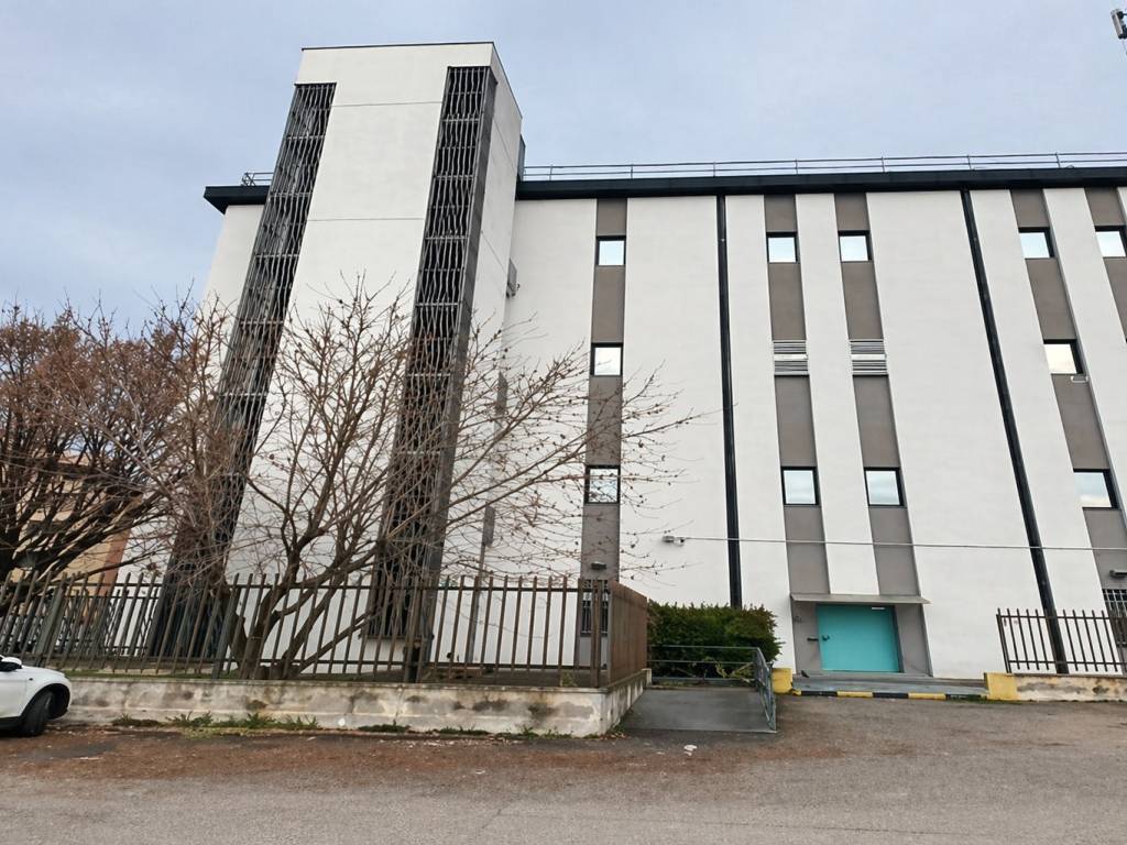 immagine annuncio 2 di 4