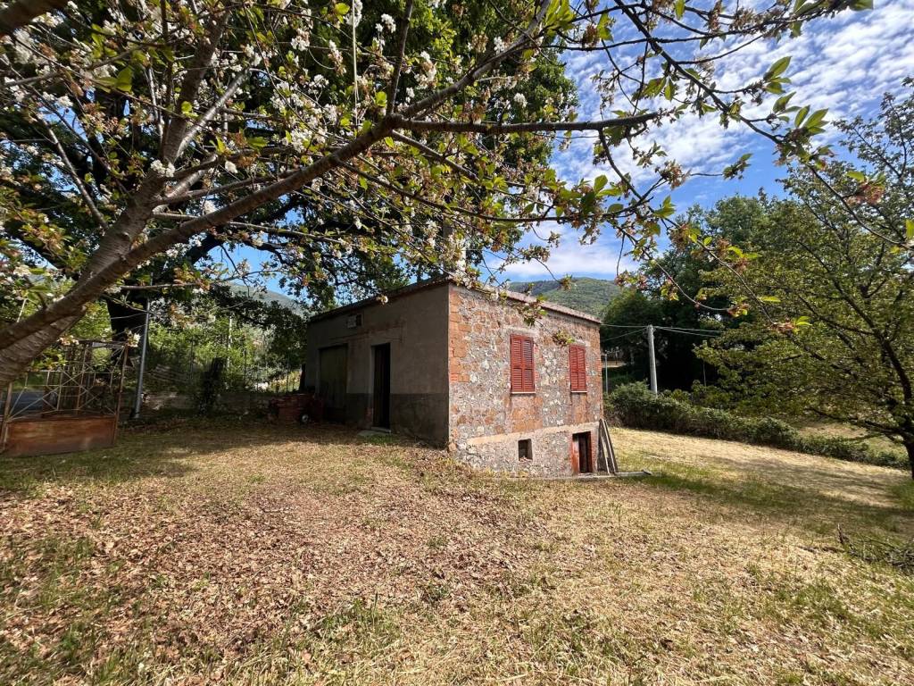 casa indipendente in vendita a Marcellina