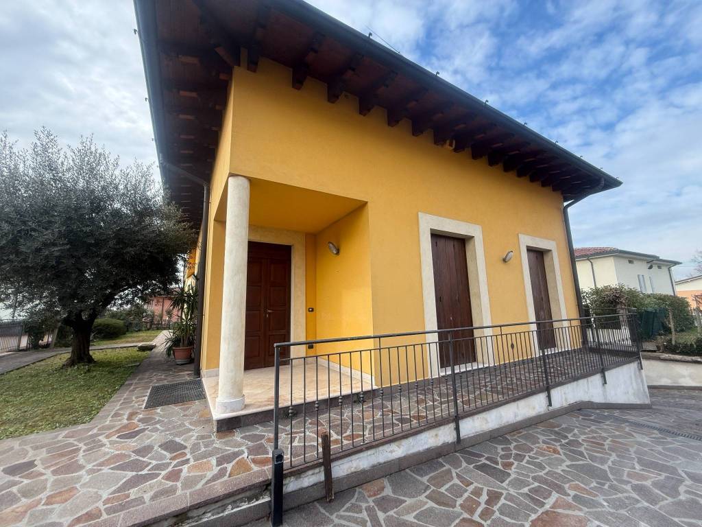 immagine annuncio 2 di 5