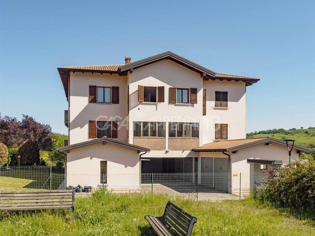 appartamento in vendita a Toano in zona Cerredolo