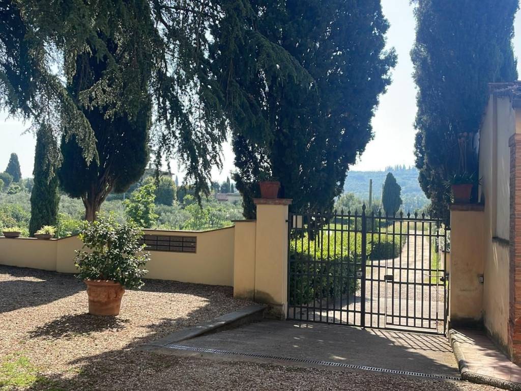 casa indipendente in vendita a Scandicci in zona Scandicci Alto