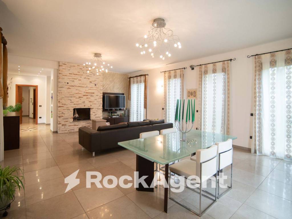 casa indipendente in vendita a Bellaria-Igea Marina