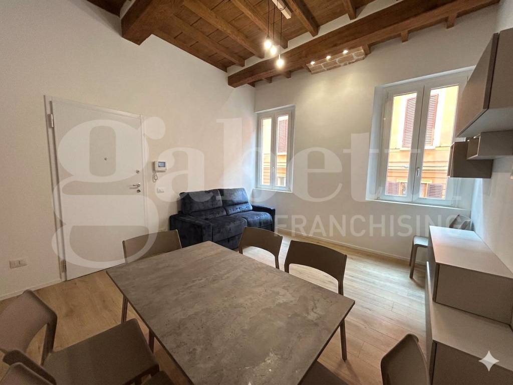 appartamento in vendita a Modena in zona Centro Storico