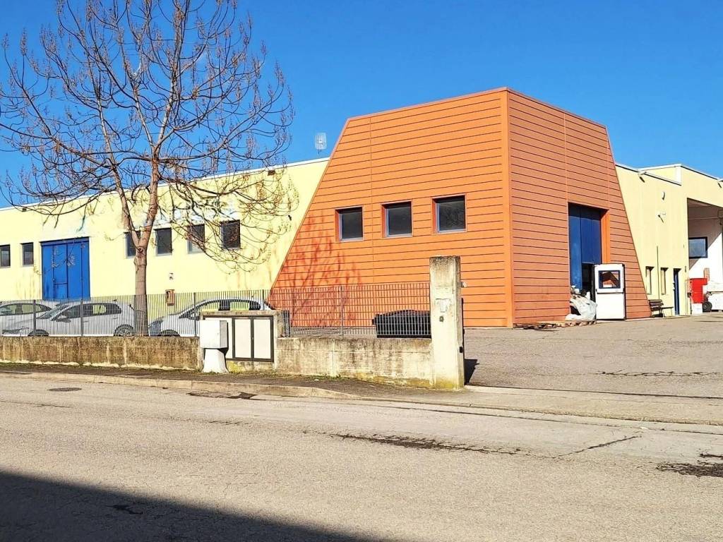 villa in vendita a Città di Castello in zona Riosecco