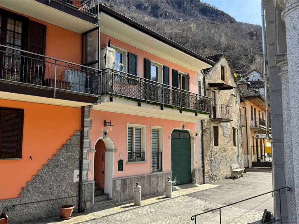 casa indipendente in vendita a Beura-Cardezza