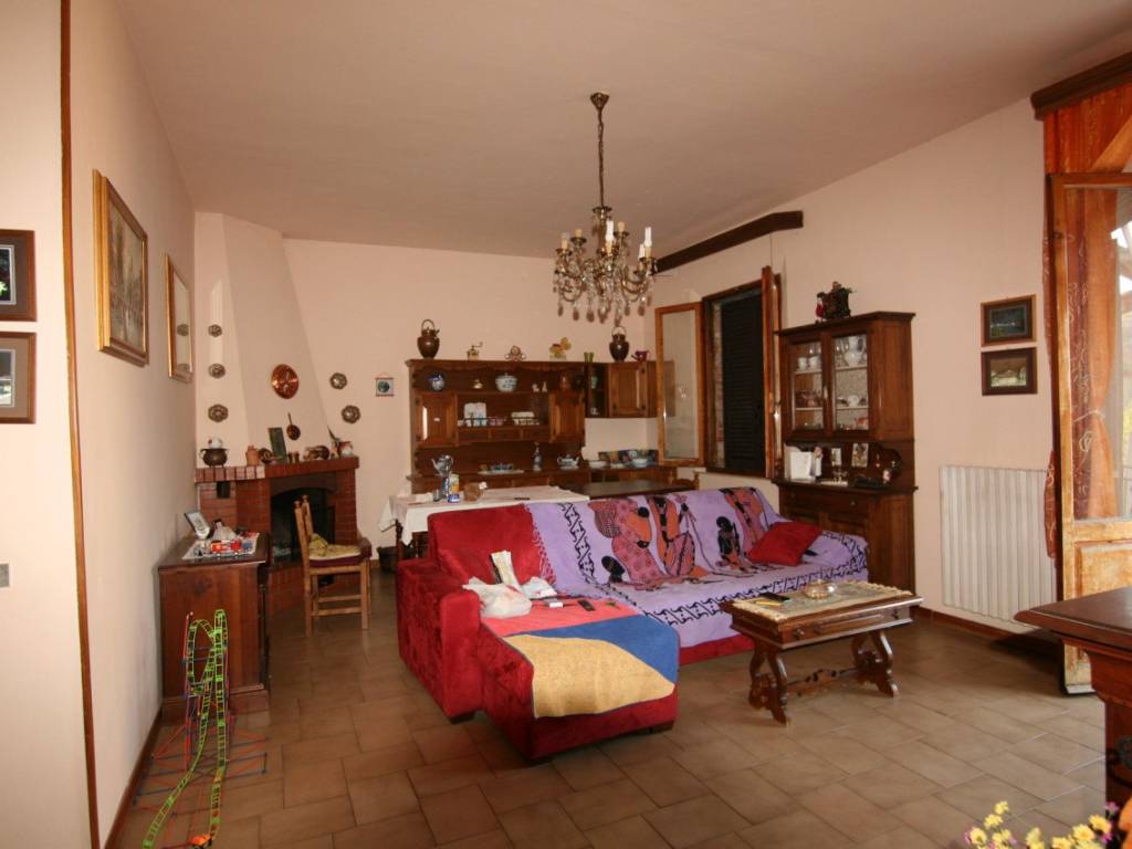 appartamento in vendita a Sinalunga