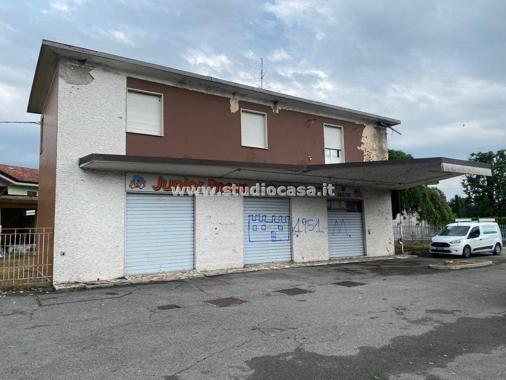 casa indipendente in vendita a Verdello