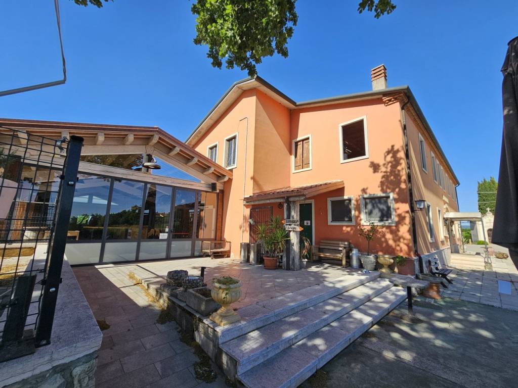 negozio in vendita a Sarego