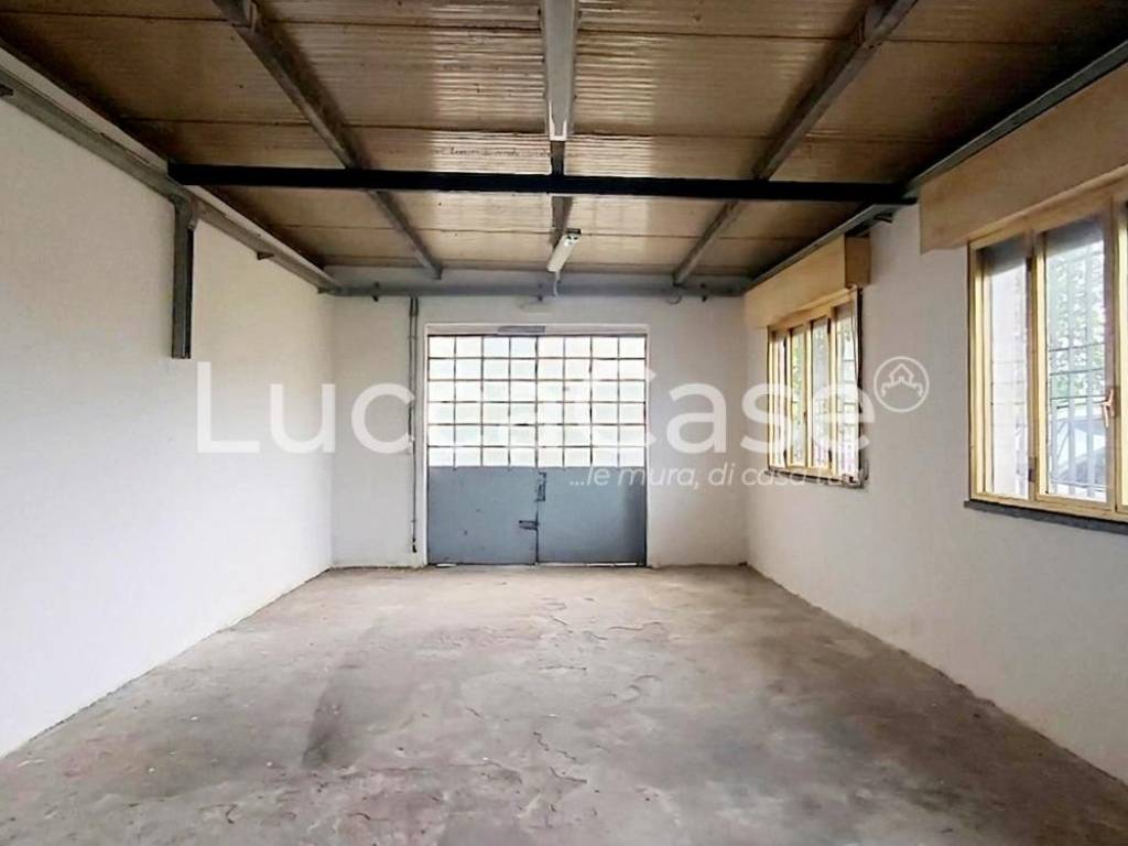 immagine annuncio 2 di 4